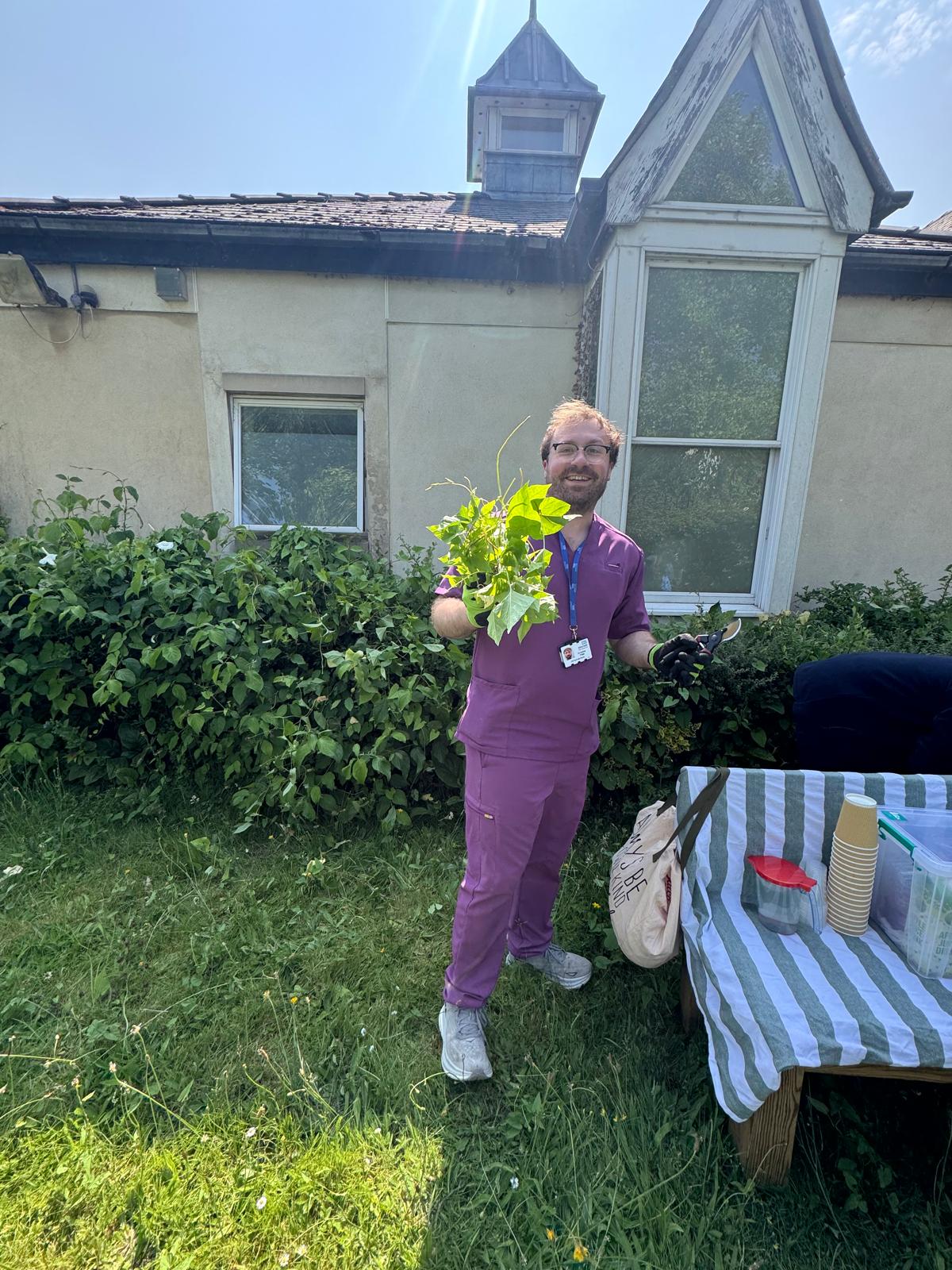NIHR Clinical Research Facility: Oxford Health marks The Great Big Green Week with sustainability and staff wellbeing initiatives